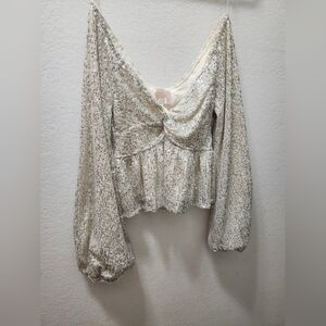 Audrey‎ Parks Francesca's Ivory w/sliver sequins and ballon sleeves w/tool trim
